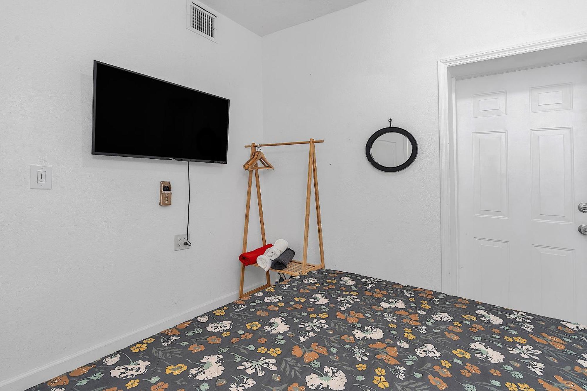 Private Room In Little Havana Miami Luaran gambar